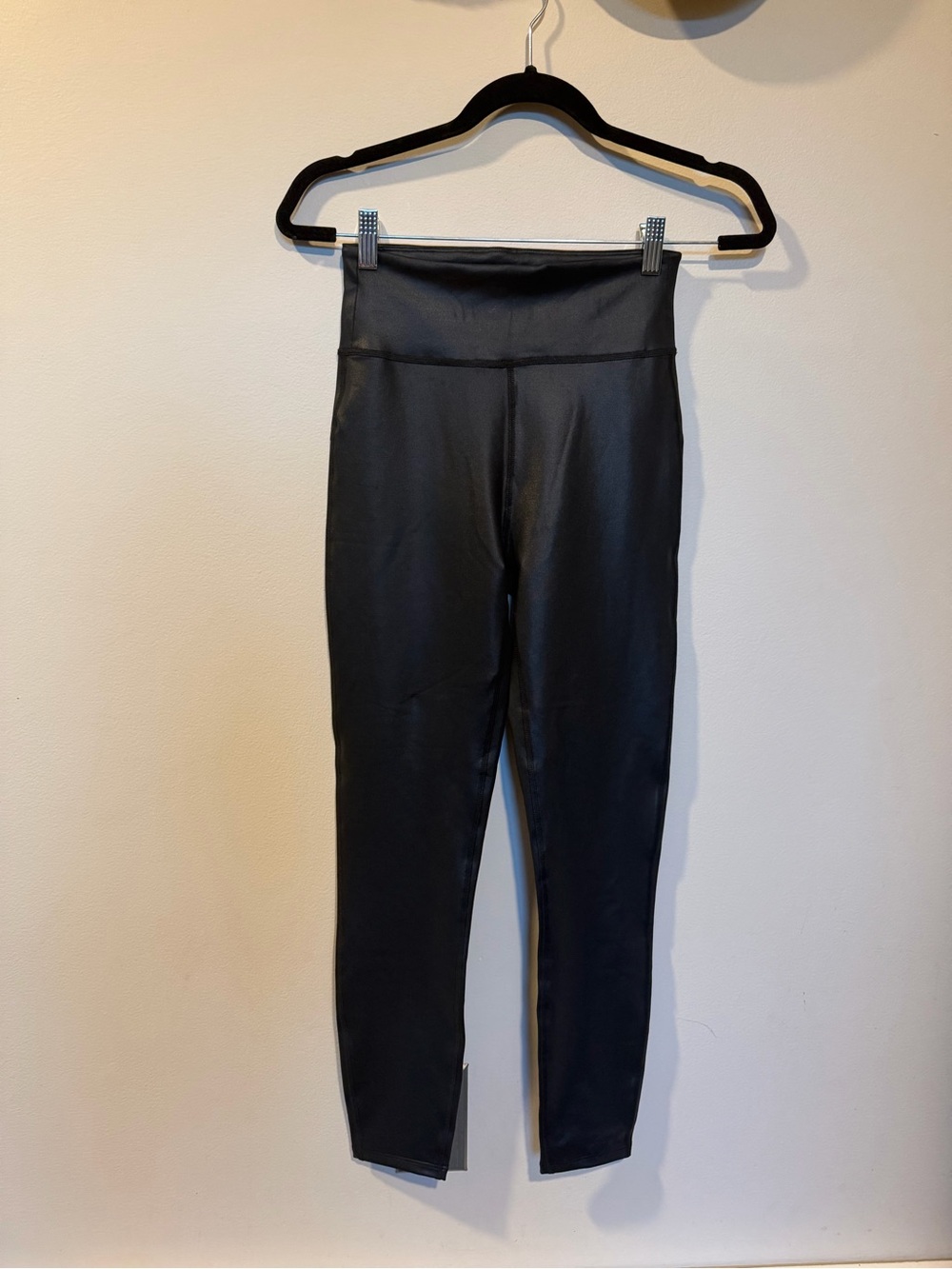 New Abercrombie Shiny Leggings